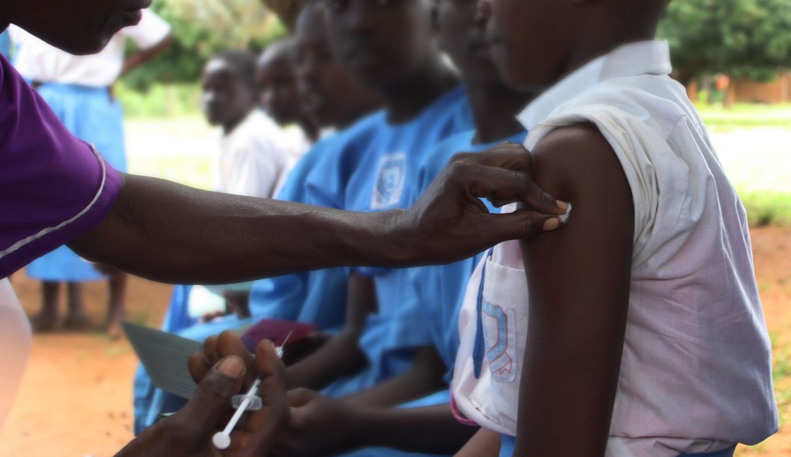 Supporting-countries-to-introduce-the-HPV-vaccine